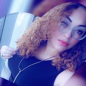 Meet your Posher, Priscilla